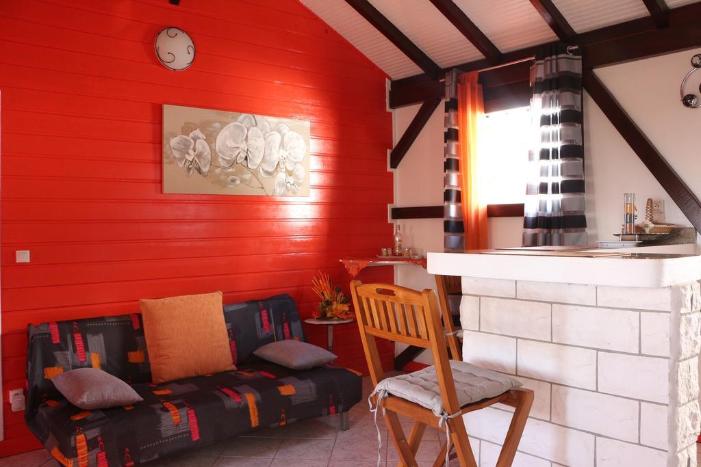 Gites Les Sandragons Saint-Claude Exterior photo