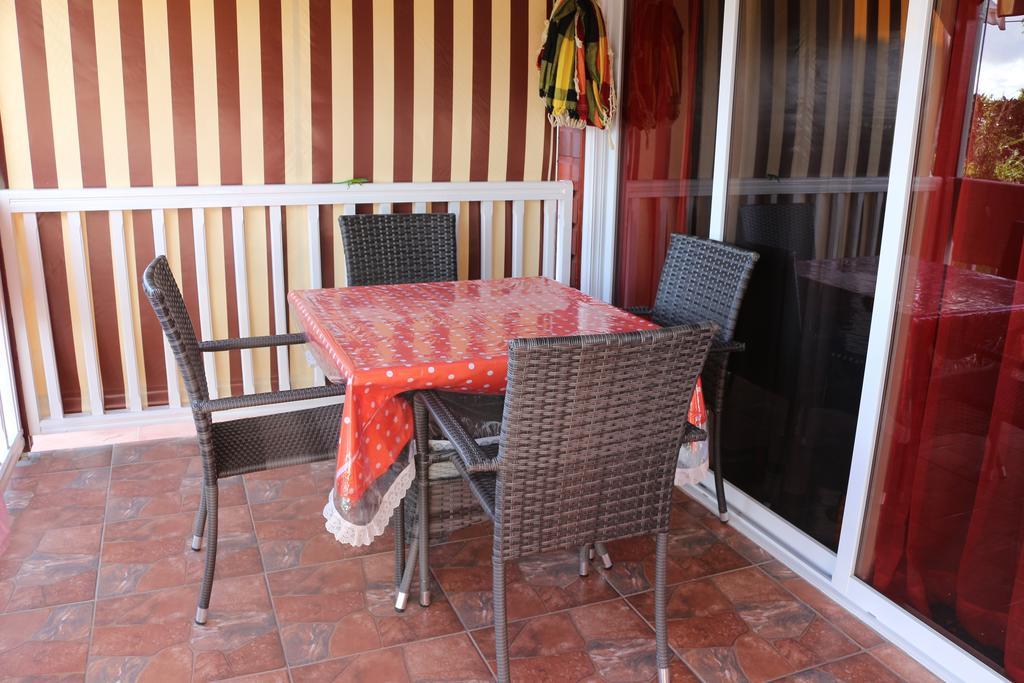 Gites Les Sandragons Saint-Claude Exterior photo